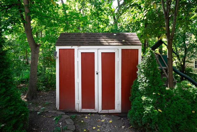 $549,900 | 1108 Oak Ridge Drive, Streamwood, IL 60107