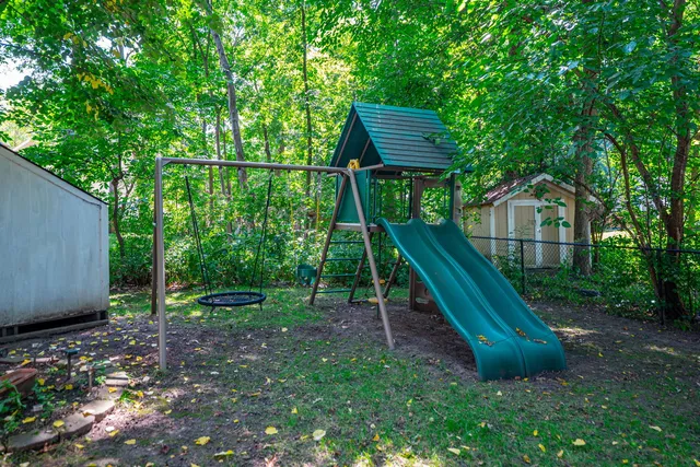 $549,900 | 1108 Oak Ridge Drive, Streamwood, IL 60107