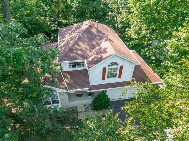 $549,900 | 1108 Oak Ridge Drive, Streamwood, IL 60107