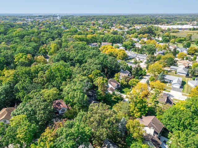 $549,900 | 1108 Oak Ridge Drive, Streamwood, IL 60107