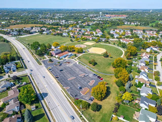 $549,900 | 1108 Oak Ridge Drive, Streamwood, IL 60107