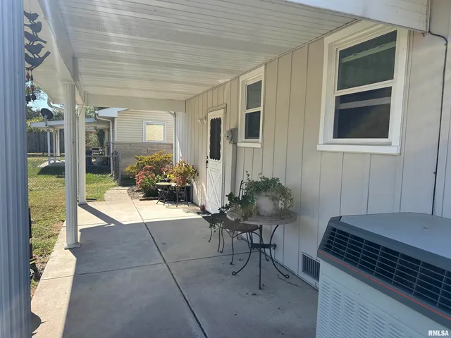 $173,000 | 308 10th Street, Pawnee, IL 62558