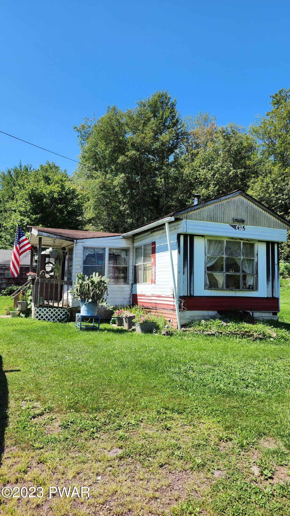 134 Plank Road Beach Lake, PA 18405 - Photo 3 of 23 20230813_113730