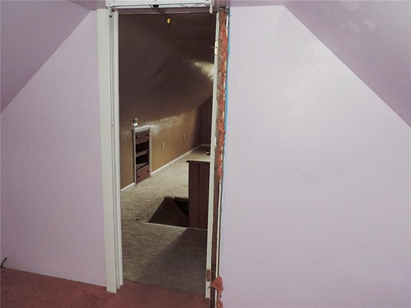 1038 Lessing Street Pittsburgh, PA 15220 - Photo 17 of 17 Gallery Image 17