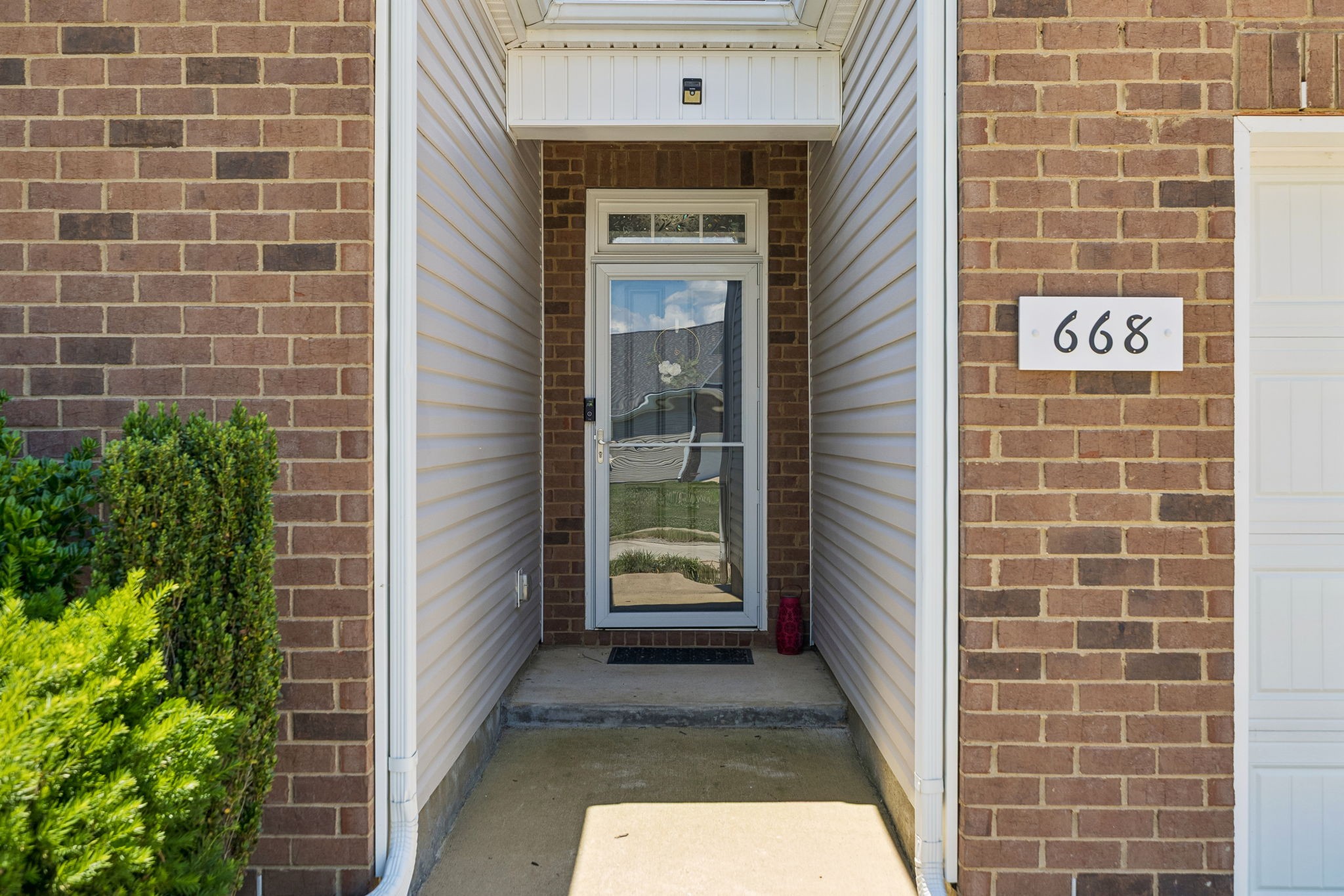 668 Prominence Road Columbia, TN 38401 - Photo 4 of 44