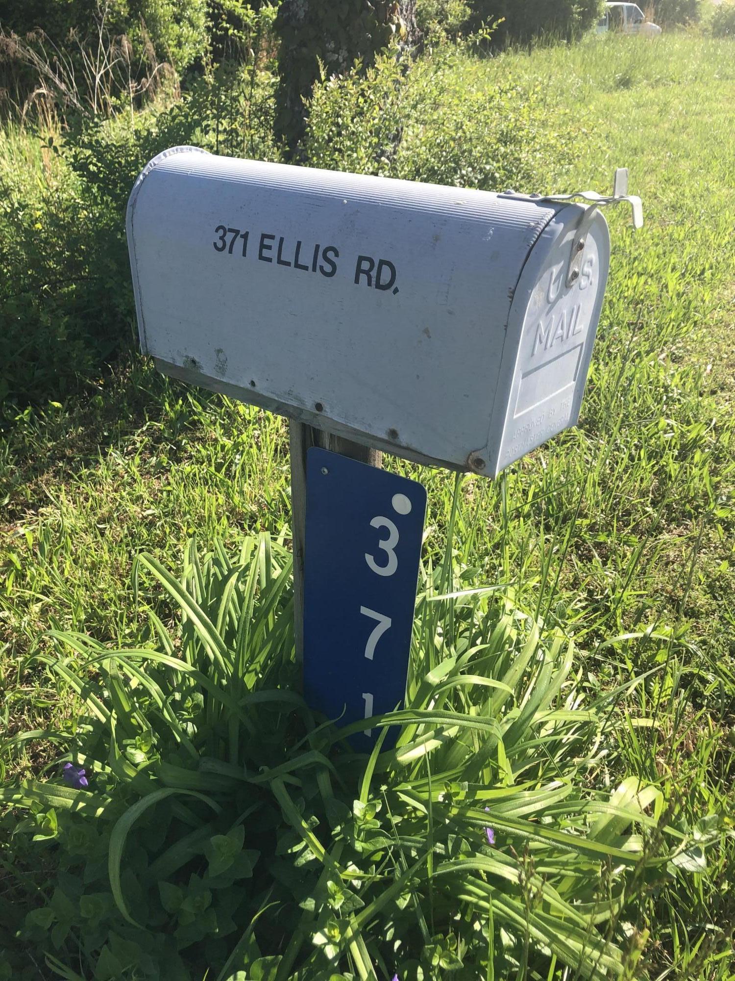 371 Ellis Road Kingston, TN 37763 - Photo 11 of 14 Mailbox