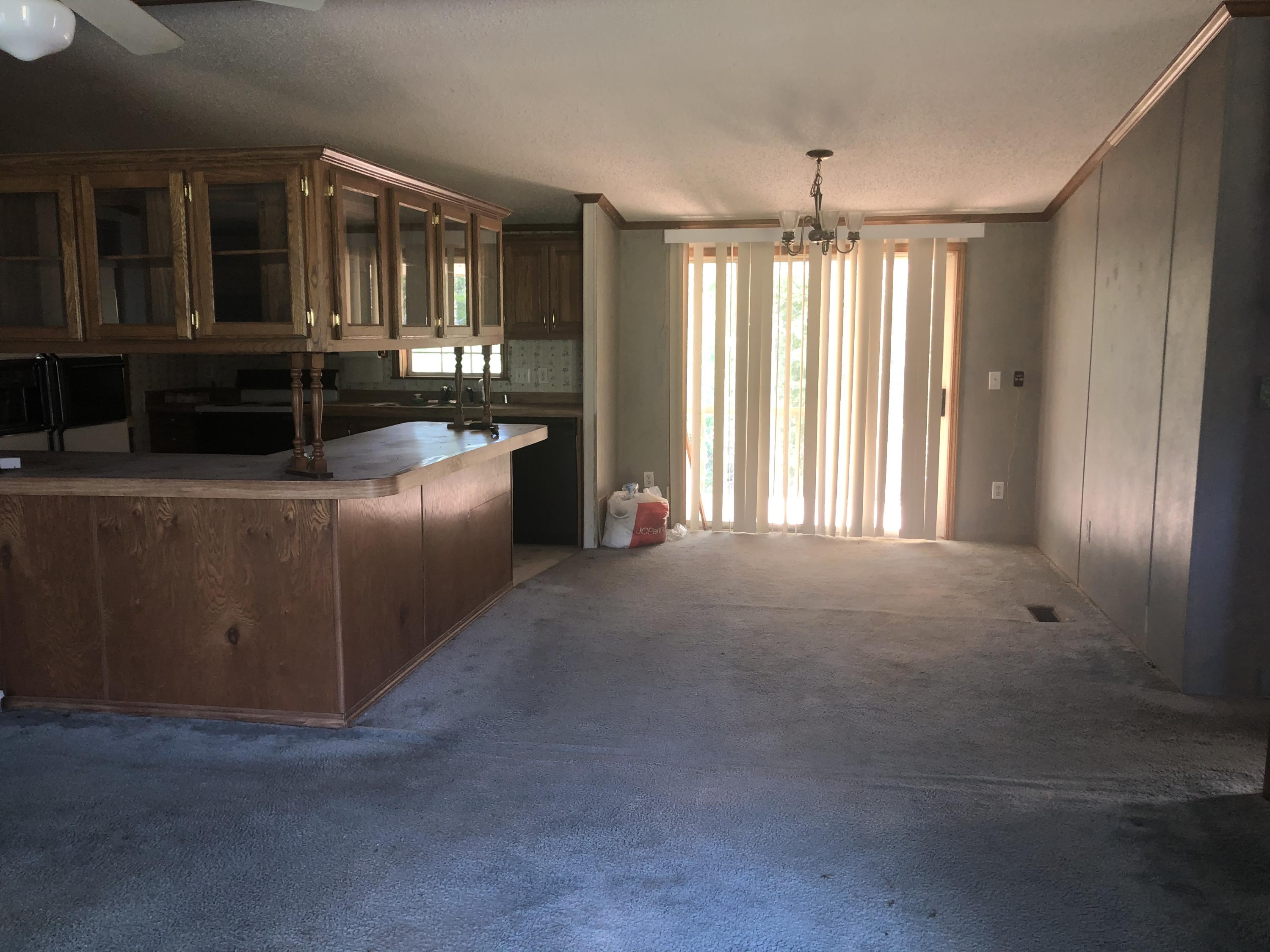 371 Ellis Road Kingston, TN 37763 - Photo 5 of 14 Living/Dining-Kitchen