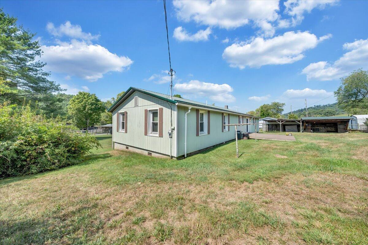 3228 Wilderness Road Bland, VA 24315 - Photo 53 of 58 36-MIB02893