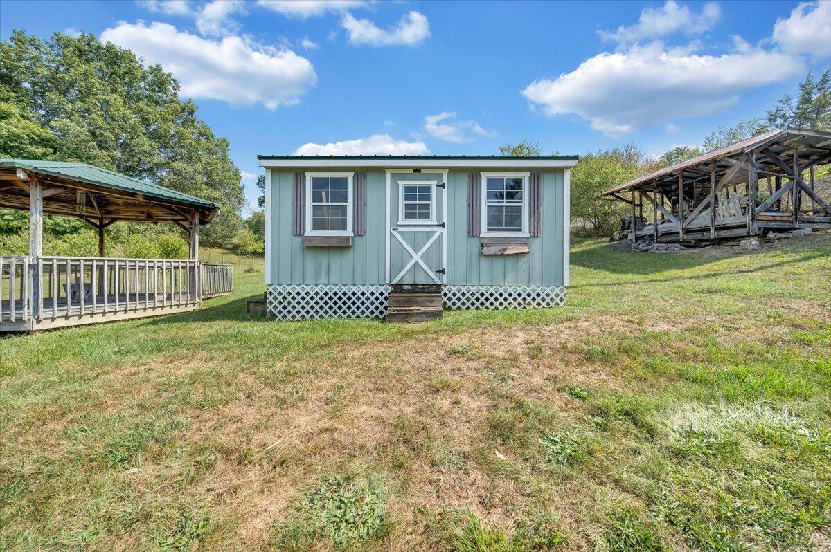 3228 Wilderness Road Bland, VA 24315 - Photo 54 of 58 37-MIB02896
