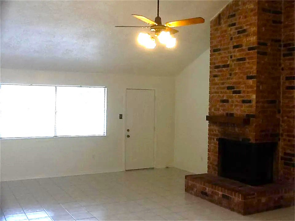 1342 Goswell Lane Channelview, TX 77530 - Photo 3 of 10