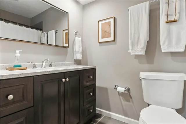 $350,000 | 9317 West 82nd Street, Overland Park, KS 66204