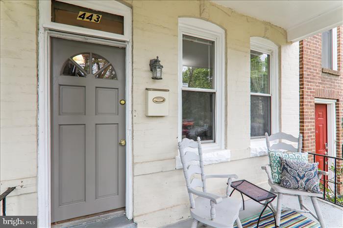 443 17th Street Southeast Washington, DC 20003 - Photo 4 of 31 Welcome Come On In