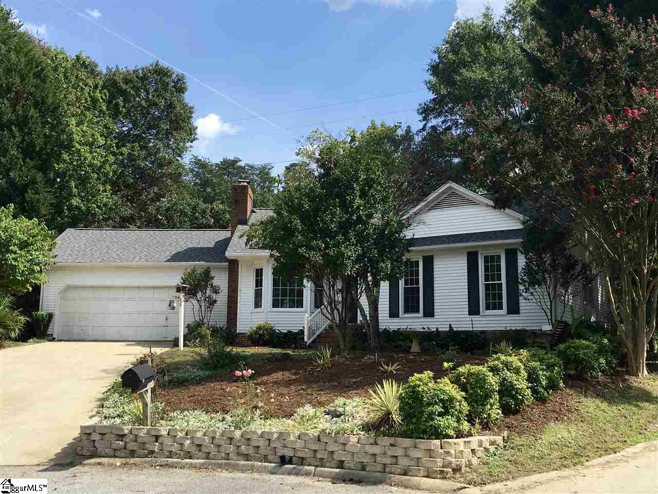 217 Spring View Lane Taylors, SC 29687 - Photo 1 of 29 Gallery Image 1