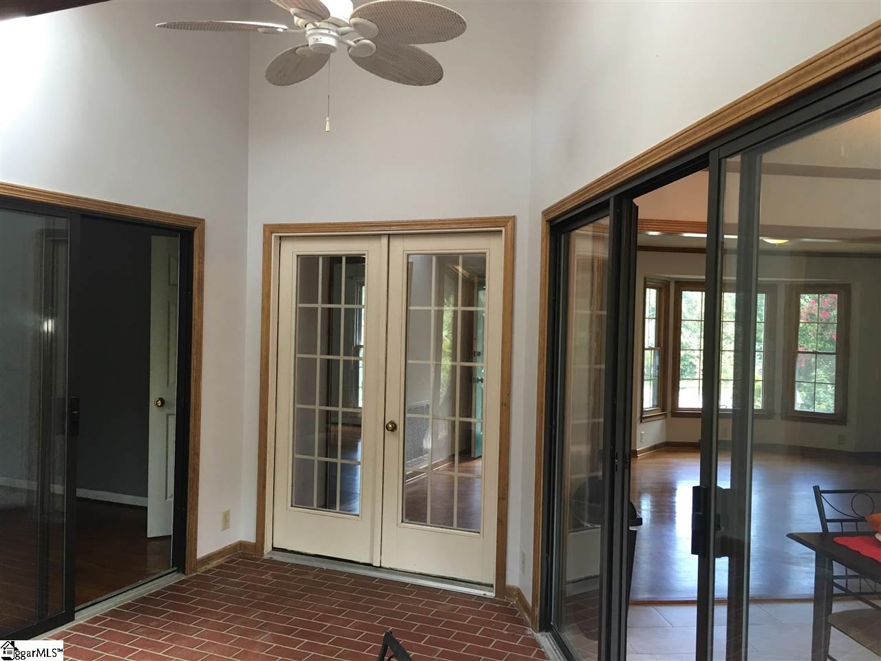 217 Spring View Lane Taylors, SC 29687 - Photo 16 of 29 Gallery Image 16
