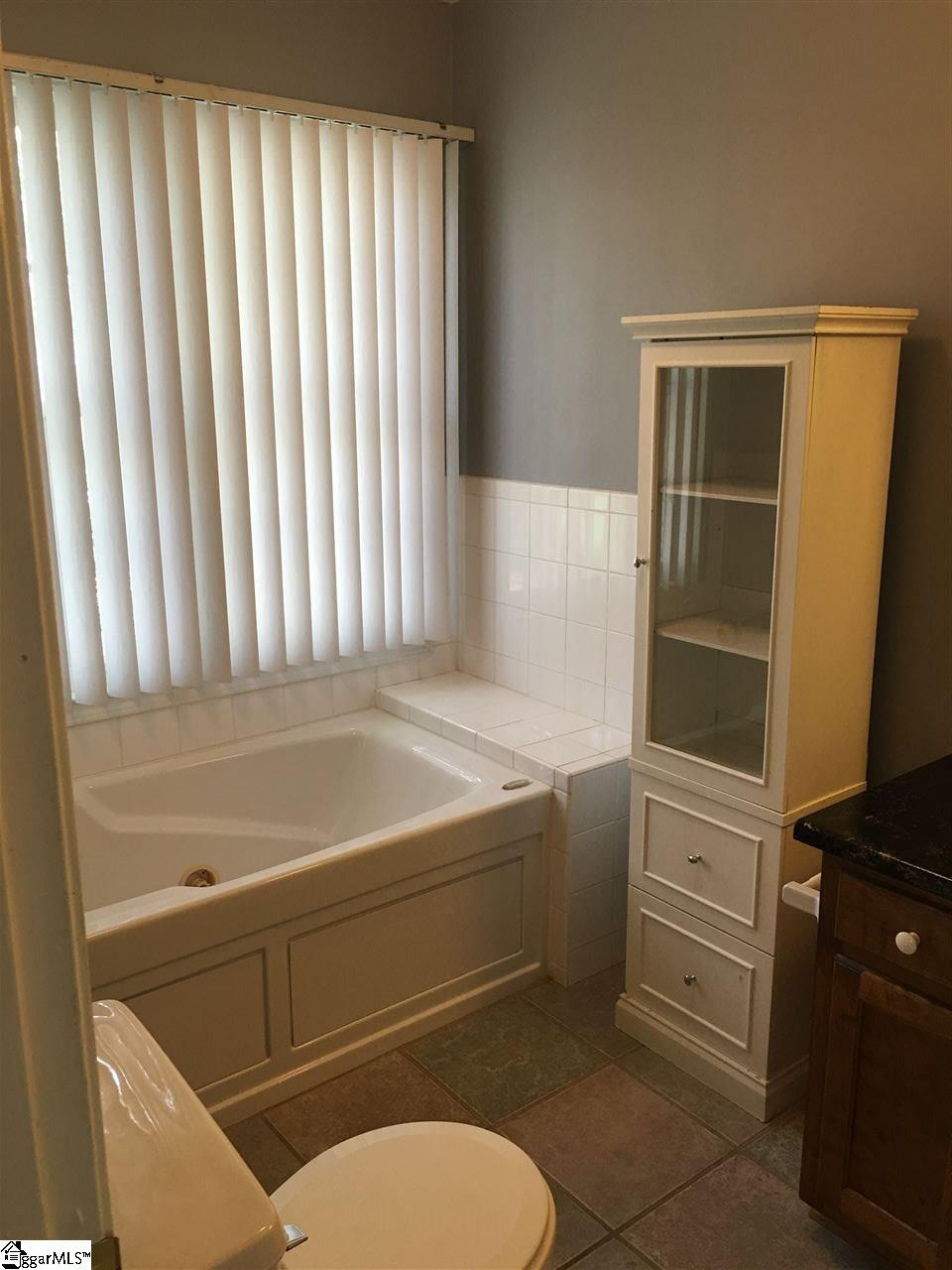 217 Spring View Lane Taylors, SC 29687 - Photo 20 of 29 Gallery Image 20