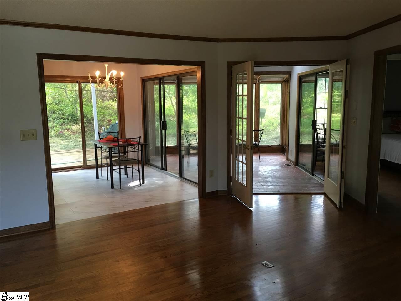 217 Spring View Lane Taylors, SC 29687 - Photo 3 of 29 Gallery Image 3
