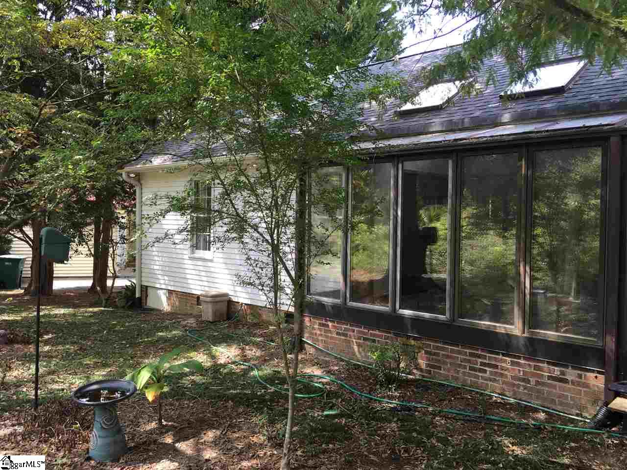 217 Spring View Lane Taylors, SC 29687 - Photo 27 of 29 Gallery Image 27