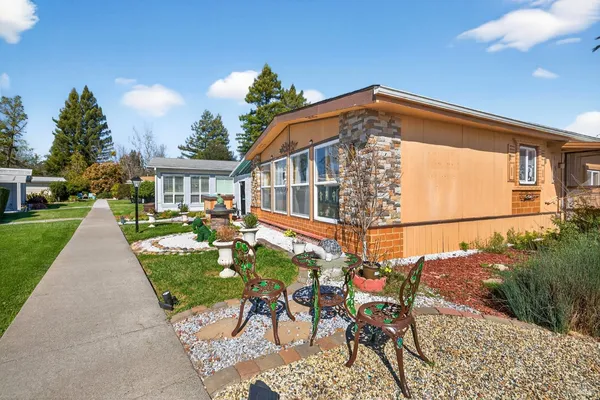 $199,000 | 145 CÃrculo Todos, Rohnert Park, CA 94928