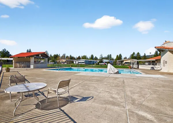 $199,000 | 145 CÃrculo Todos, Rohnert Park, CA 94928