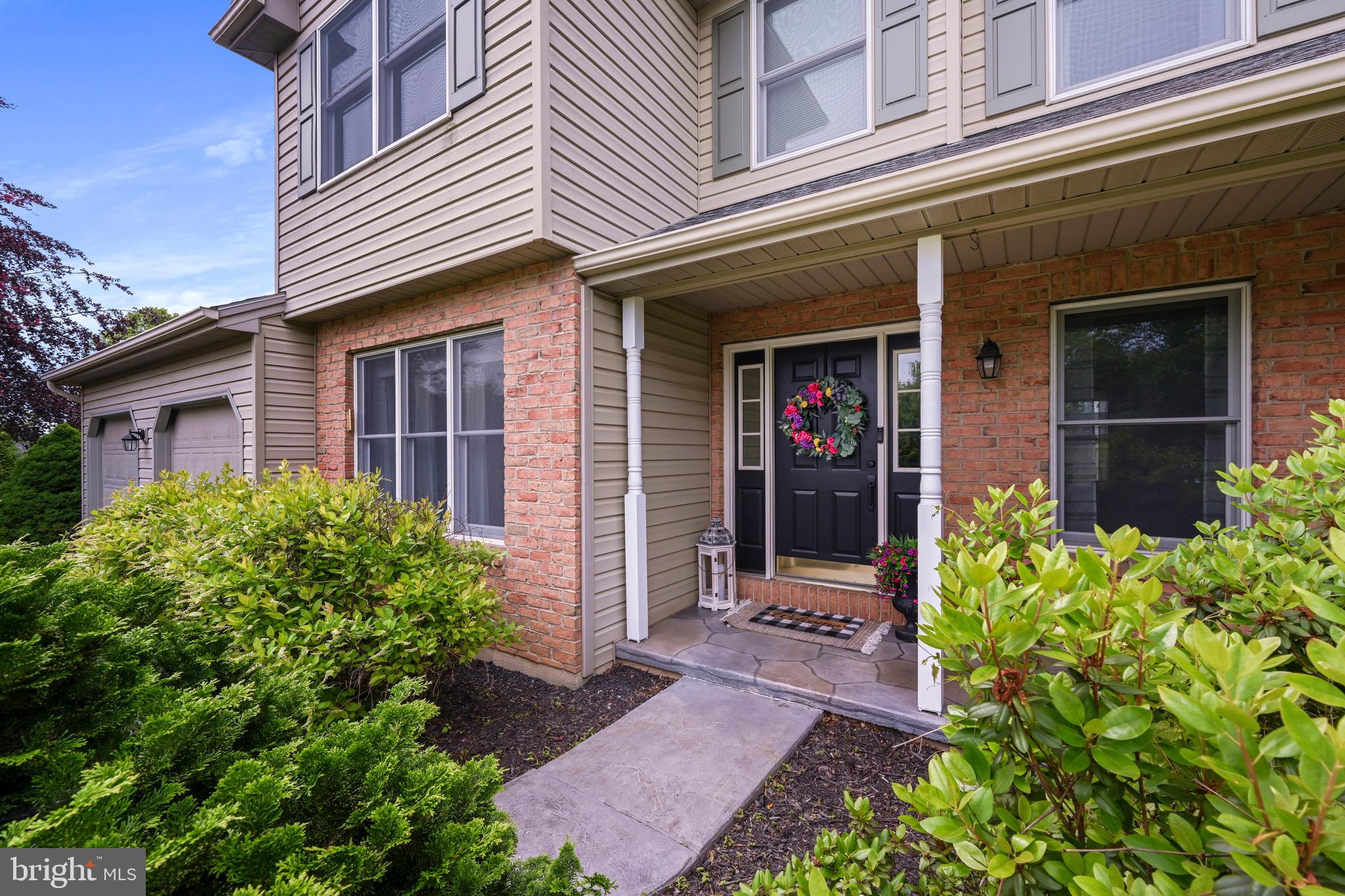 329 Hunter Path Road Hummelstown, PA 17036 - Photo 30 of 37 front view of a building