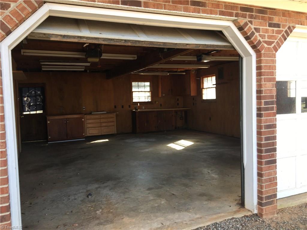 901 County Home Road Reidsville, NC 27320 - Photo 8 of 25