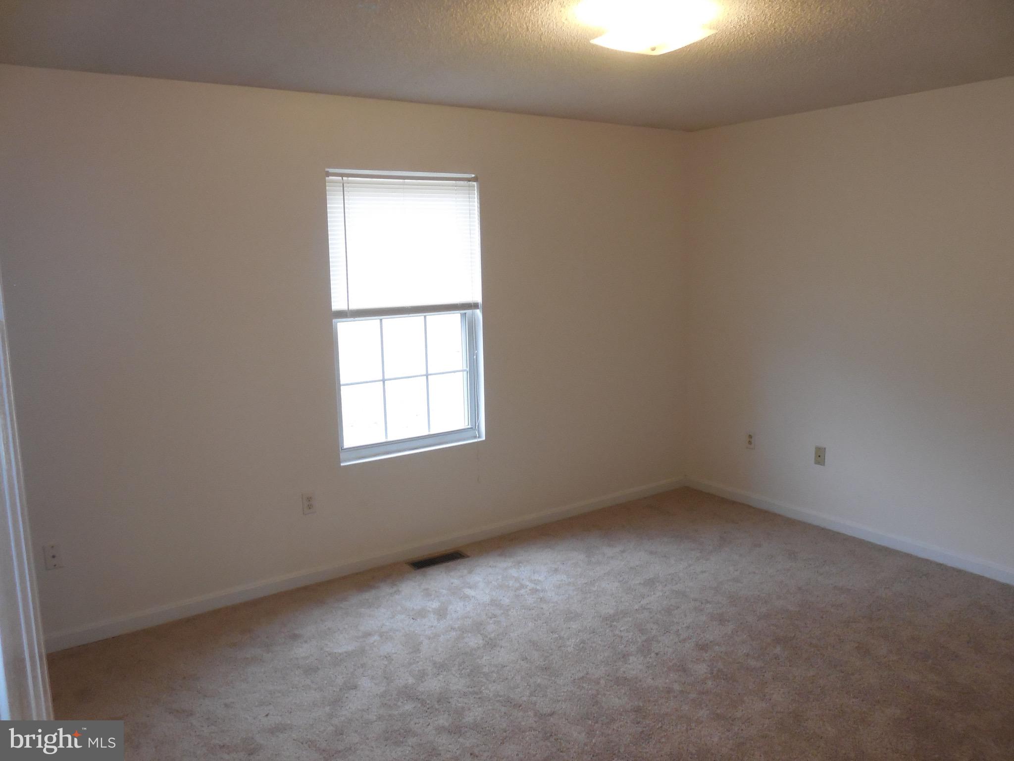 883 Valley Mill Road Winchester, VA 22602 - Photo 16 of 27 Master bedroom