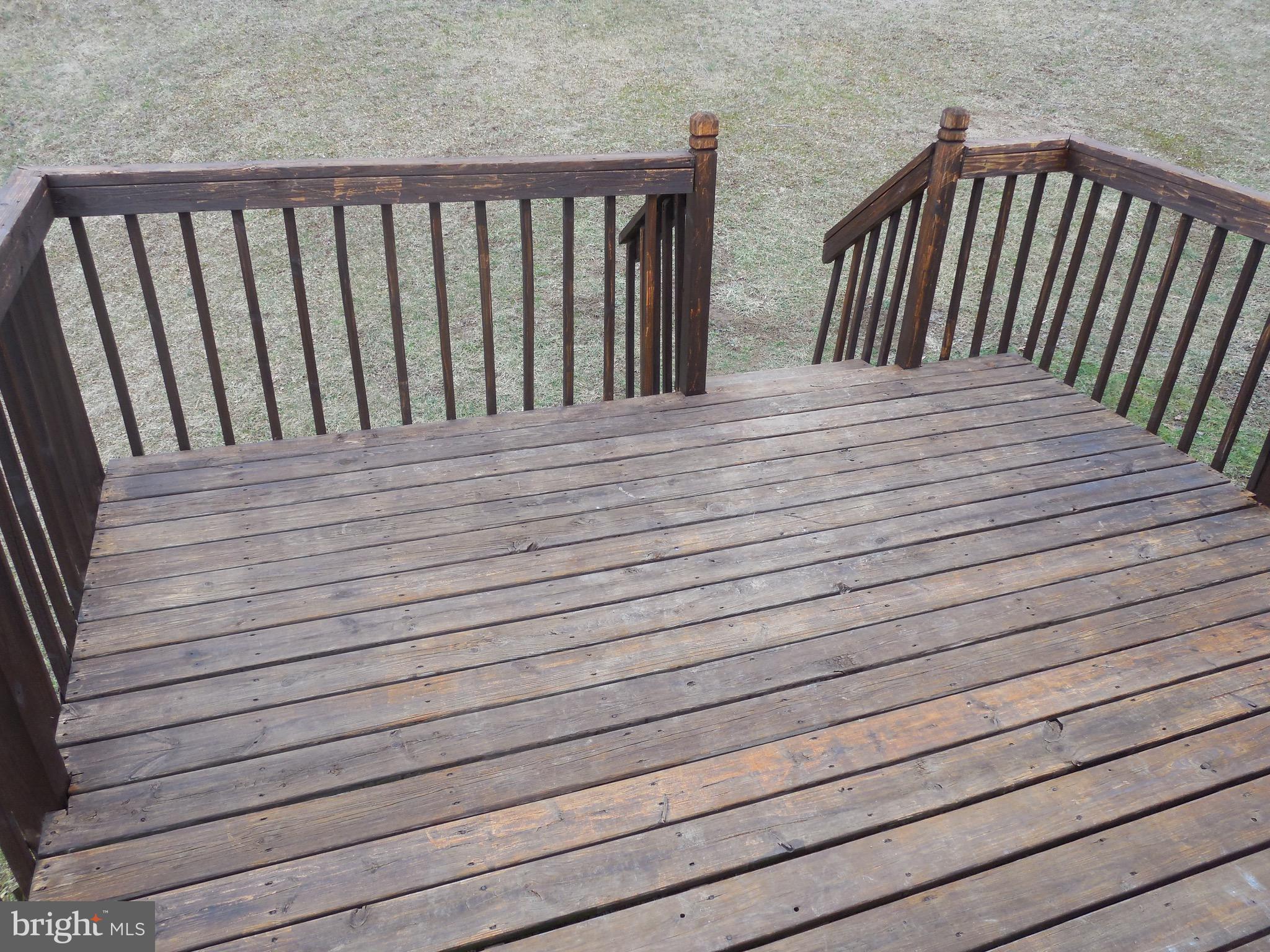 883 Valley Mill Road Winchester, VA 22602 - Photo 5 of 27 Rear deck