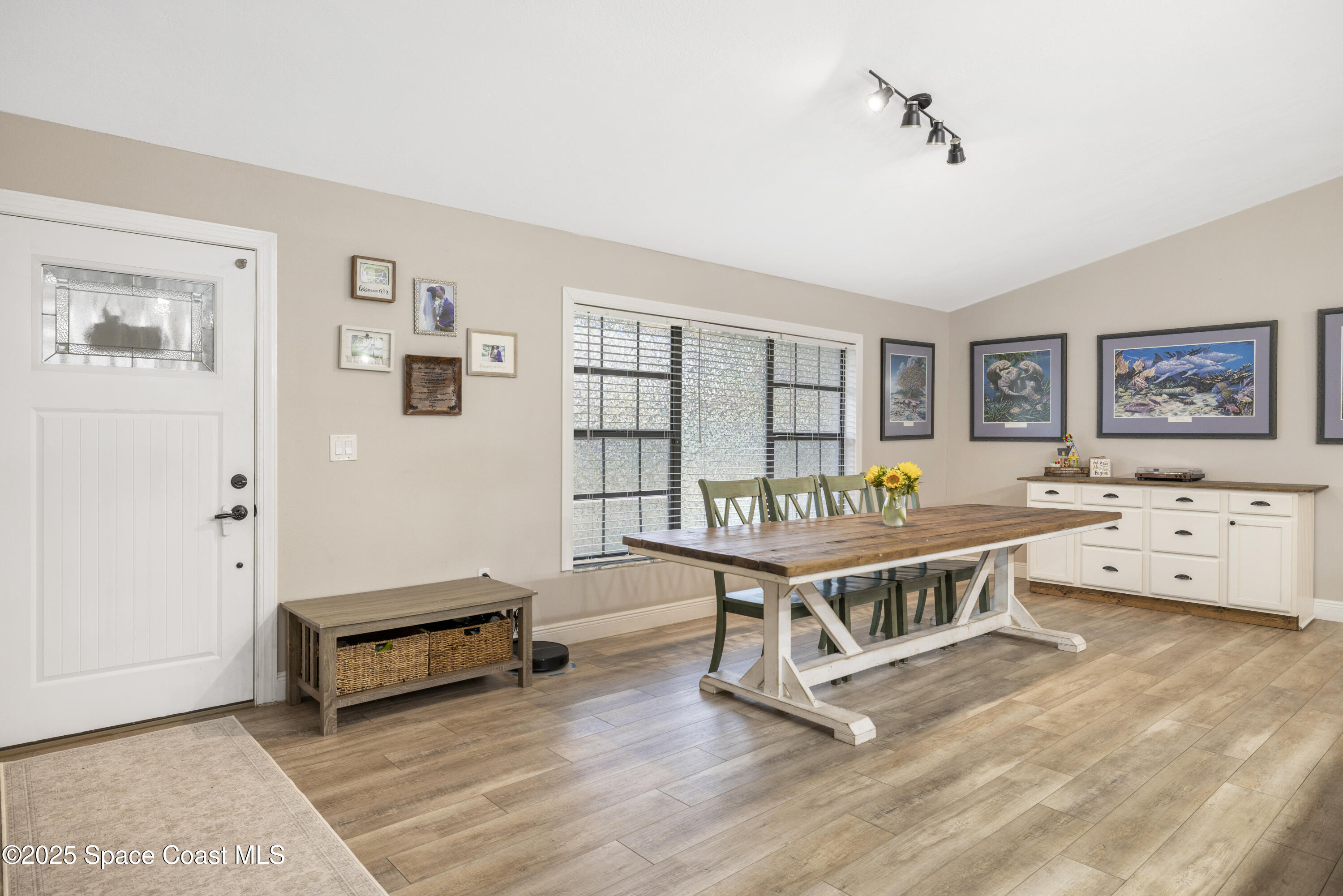 456 Narragansett Street Northeast Palm Bay, FL 32907 - Photo 14 of 43 0B2A5405