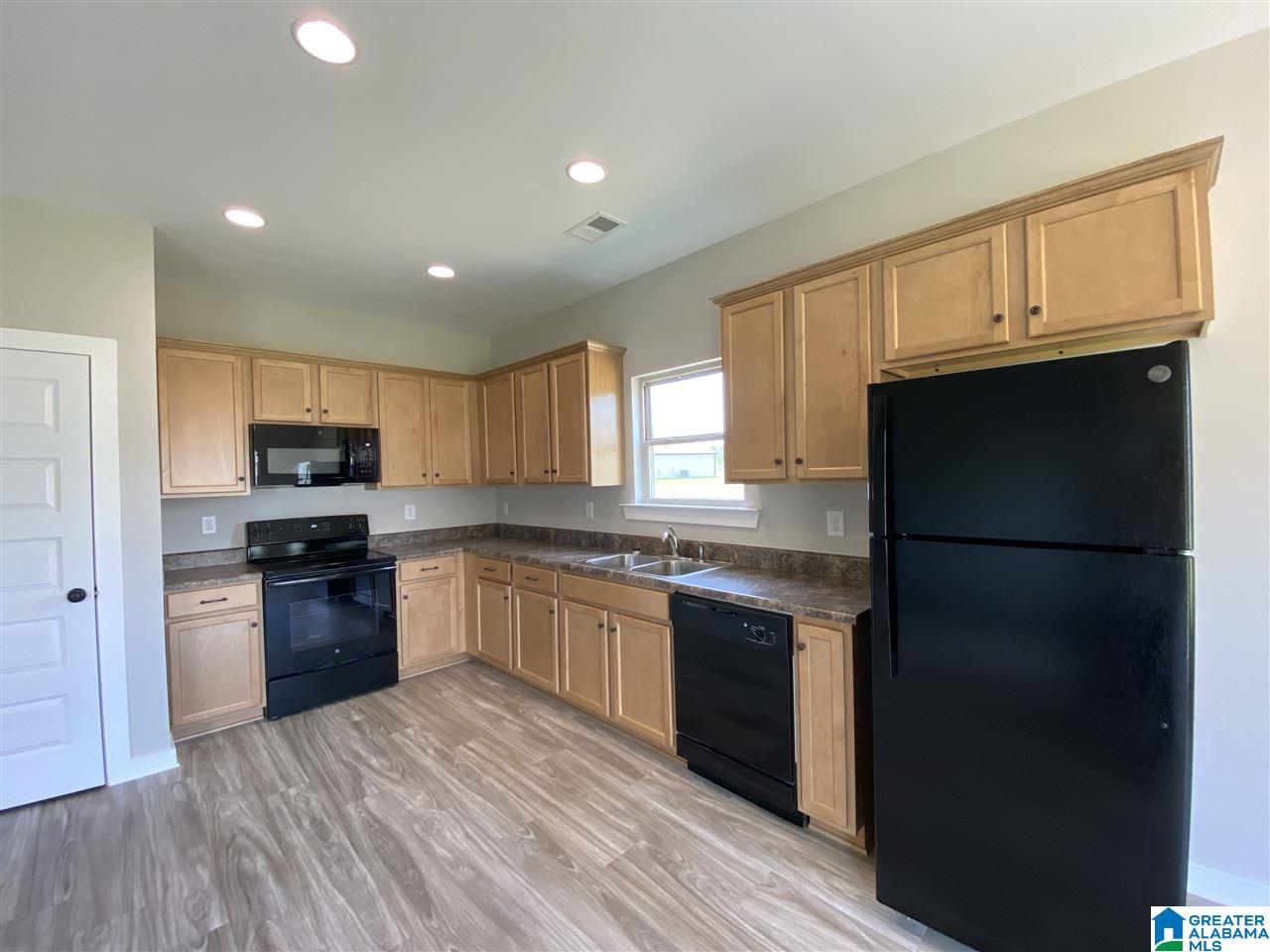 106 White Oak Circle Lincoln, AL 35096 - Photo 9 of 26