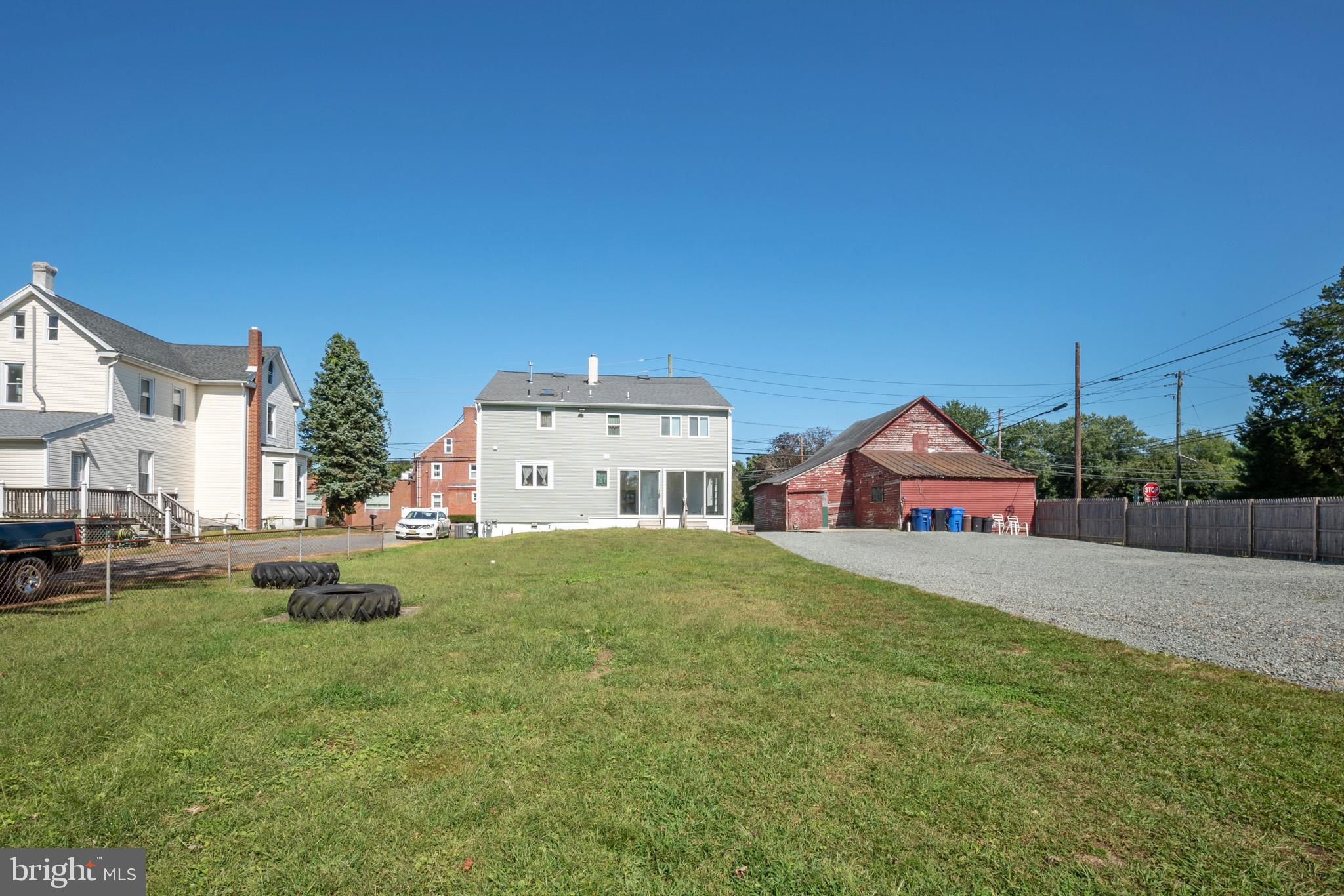 101 Eayrestown Road Southampton, NJ 08088 - Photo 5 of 27 Gallery Image 5