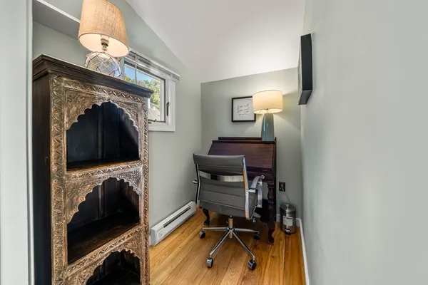 $5,200 | 9 Gingerbread Hill, Unit 1, Marblehead, MA 01945