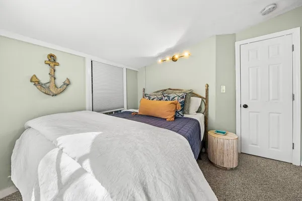 $5,200 | 9 Gingerbread Hill, Unit 1, Marblehead, MA 01945