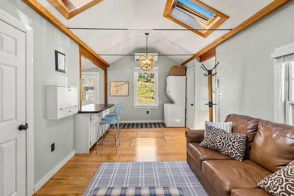 $5,200 | 9 Gingerbread Hill, Unit 1, Marblehead, MA 01945