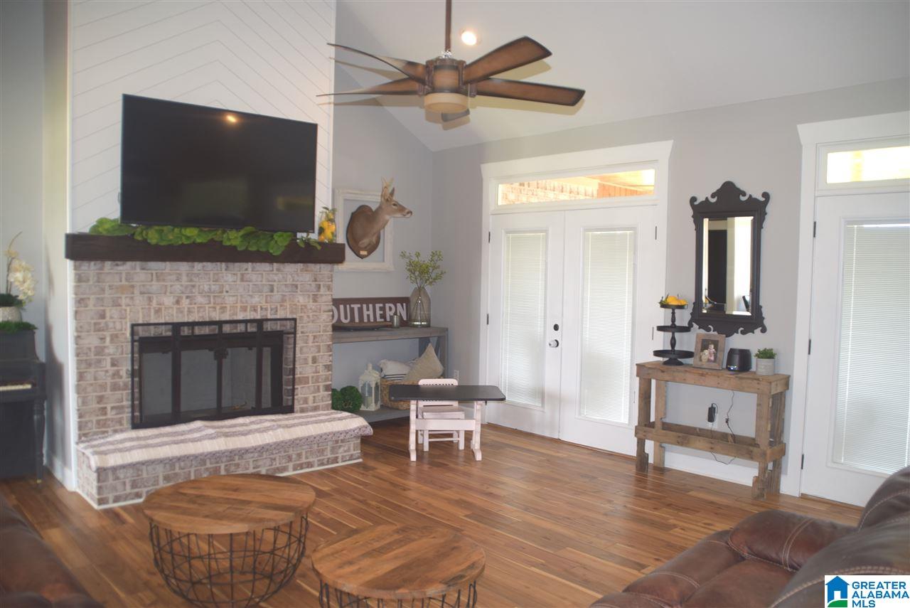 145 Creekside Circle Gadsden, AL 35901 - Photo 5 of 33