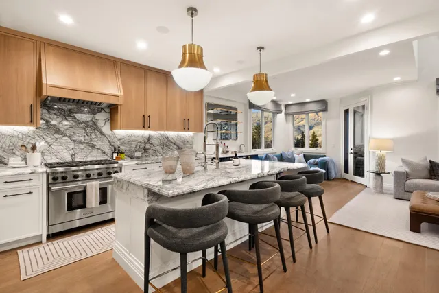 $4,824,000 | 111 San Joaquin Road, Unit 19, Mountain Village, CO 81435