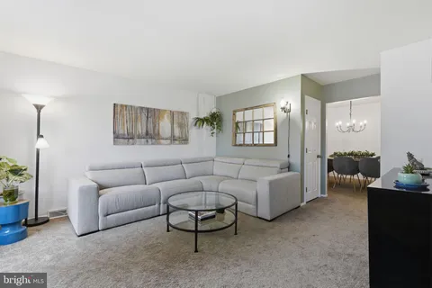 $345,000 | 908 Green Street, Bridgeport, PA 19405