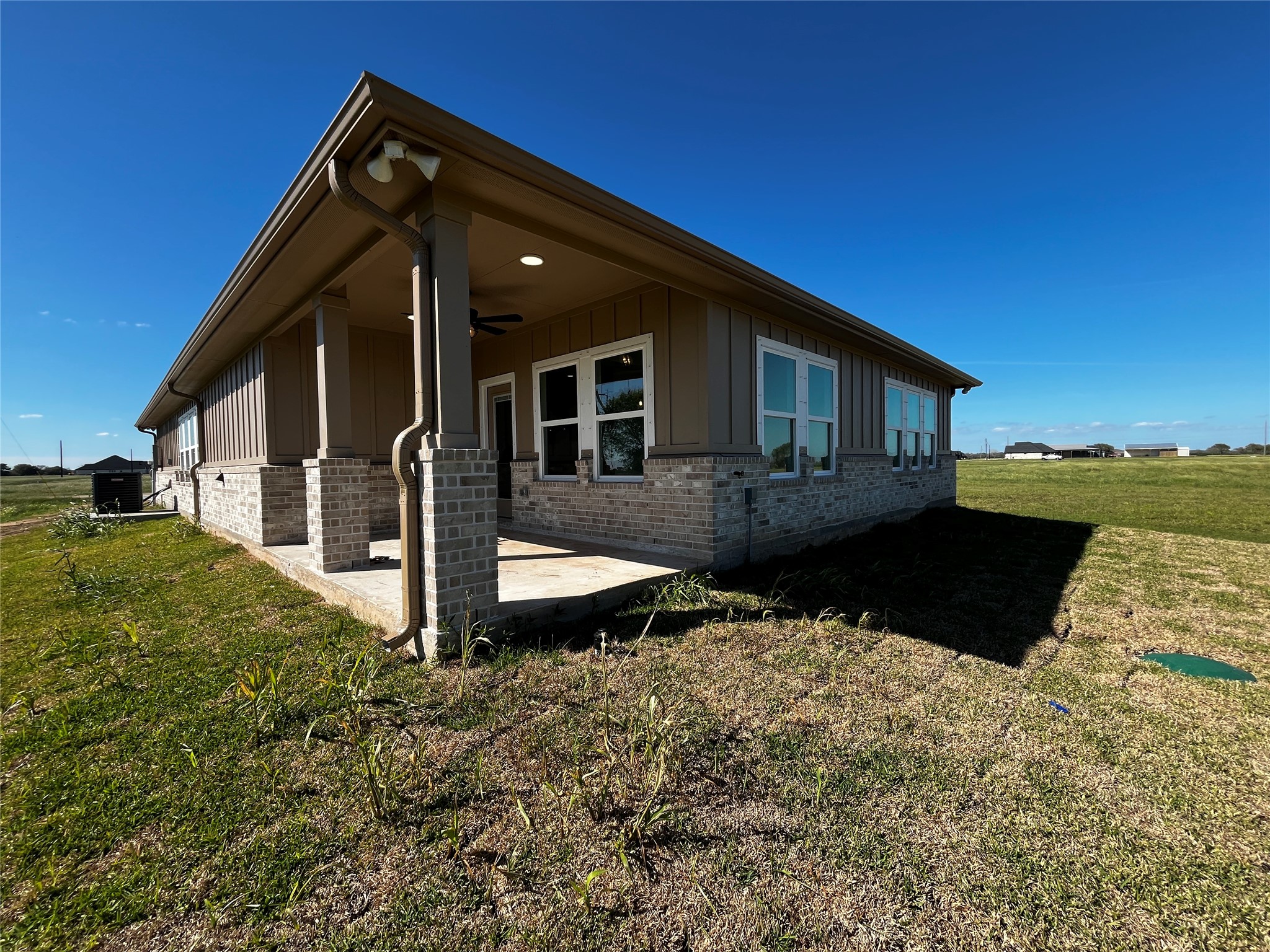 471 Buffalo Trail Angleton, TX 77515 - Photo 30 of 35