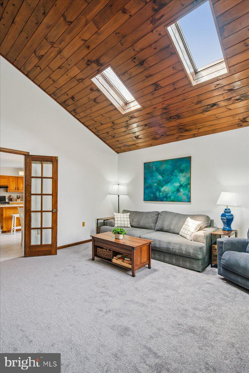 8 High Acres Drive Ewing, NJ 08628 - Photo 19 of 43 a living room with furniture and white walls