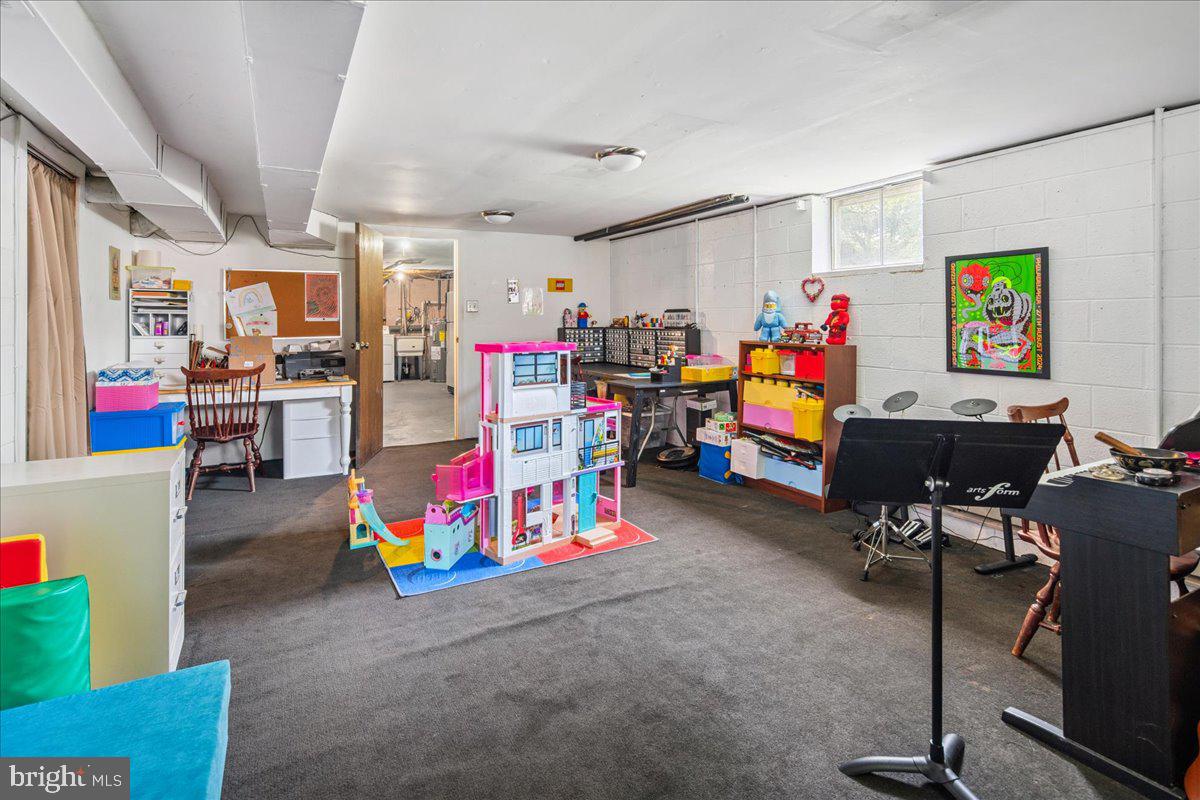 8 High Acres Drive Ewing, NJ 08628 - Photo 32 of 43 a play room with furniture