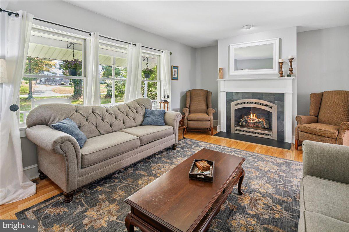 8 High Acres Drive Ewing, NJ 08628 - Photo 4 of 43 a living room with furniture and a fireplace