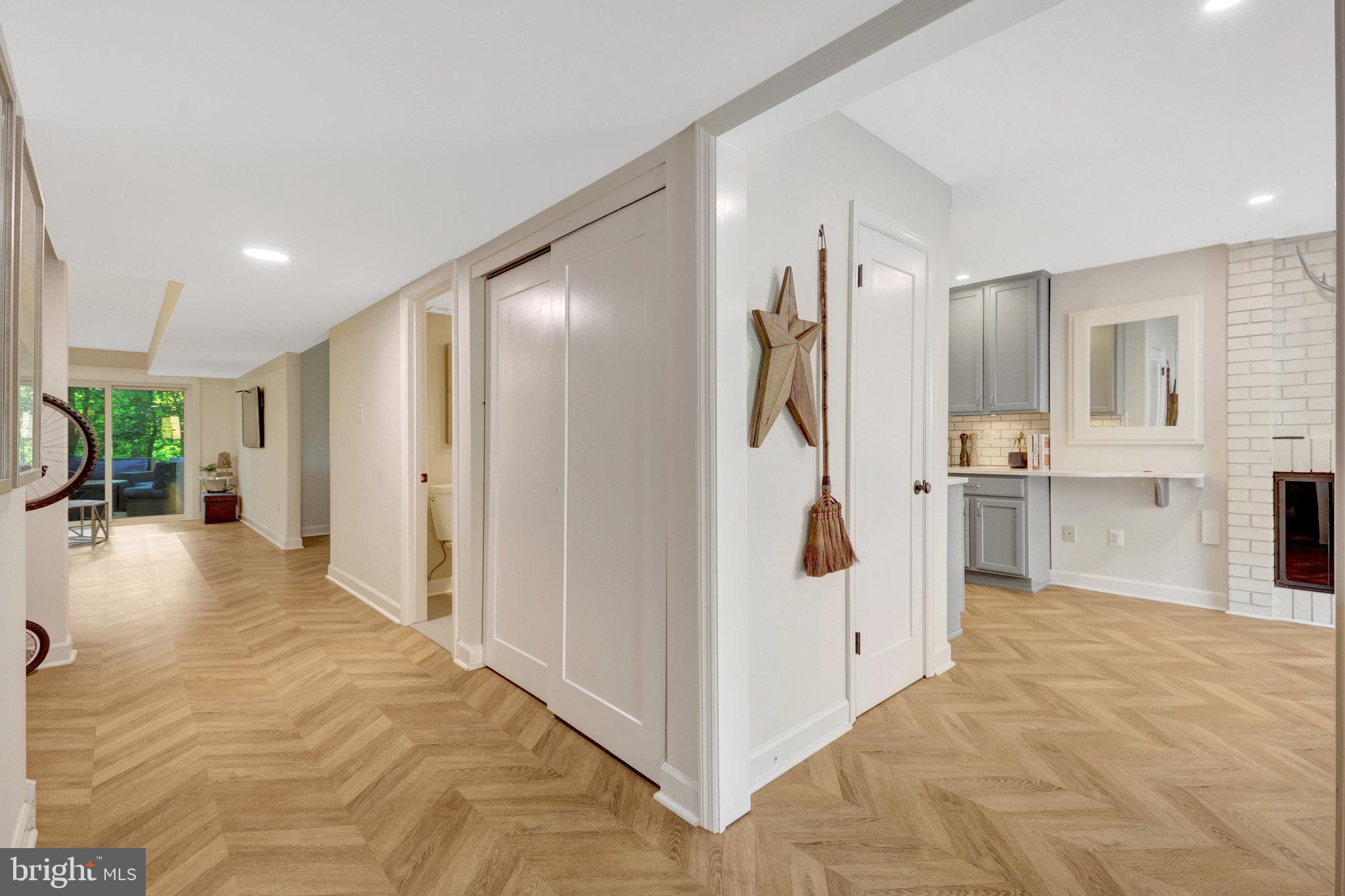 11712 Indian Ridge Road Reston, VA 20191 - Photo 20 of 77