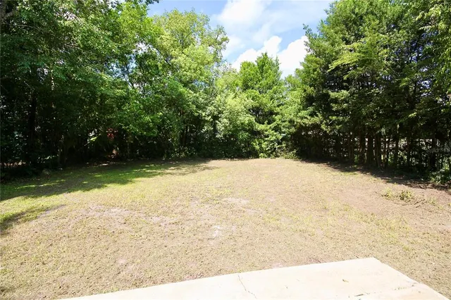 a view of outdoor space