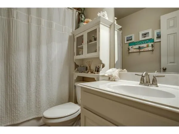 $2,500 | 5641 Hampshire Drive, McKinney, TX 75070