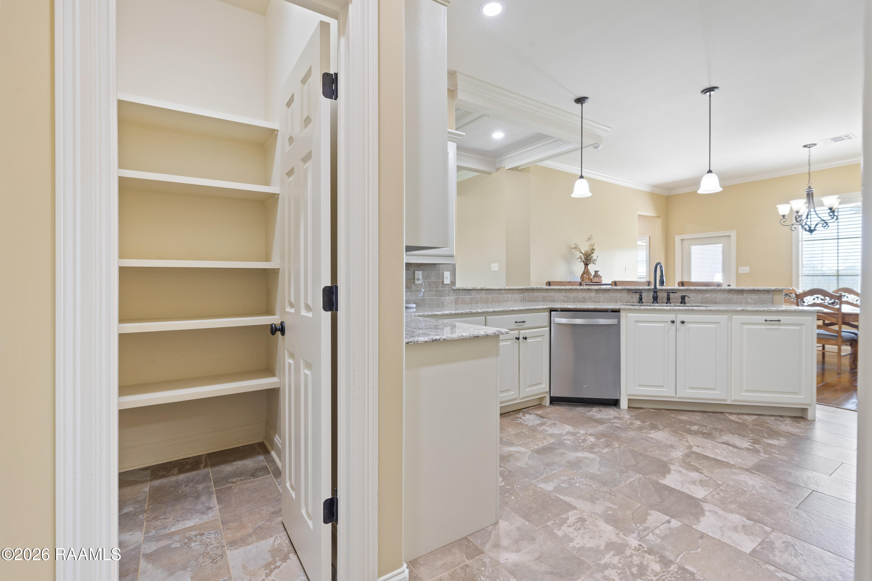 208 Overbrook Drive Broussard, LA 70518 - Photo 18 of 41 208 Overbrook Broussard-18