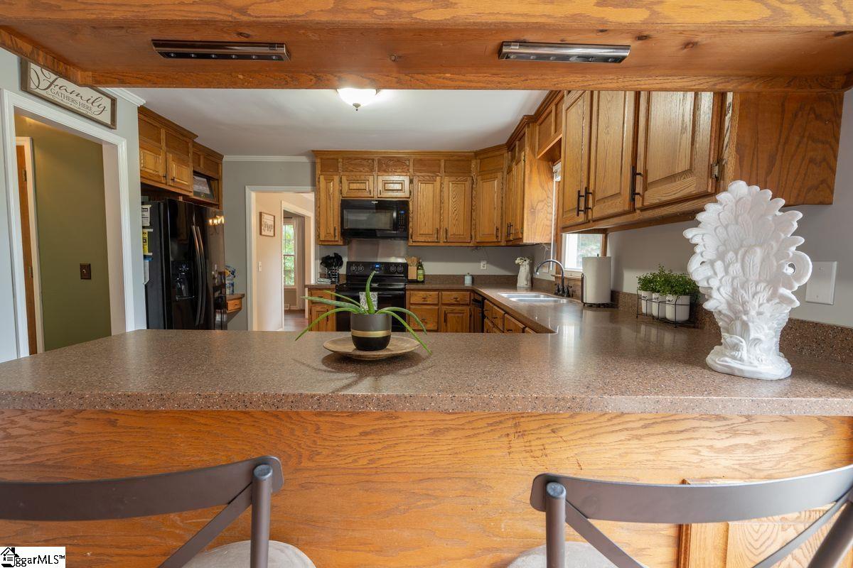 540 McKittrick Bridge Road Fountain Inn, SC 29644 - Photo 11 of 36