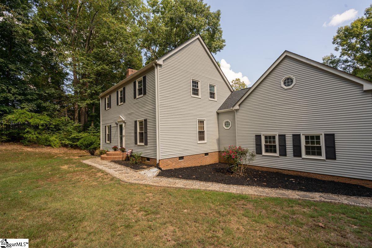 540 McKittrick Bridge Road Fountain Inn, SC 29644 - Photo 3 of 36