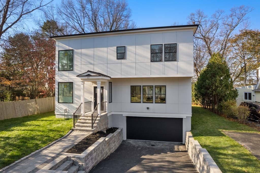 17 Russell Road Wellesley, MA 02482 - Photo 2 of 33