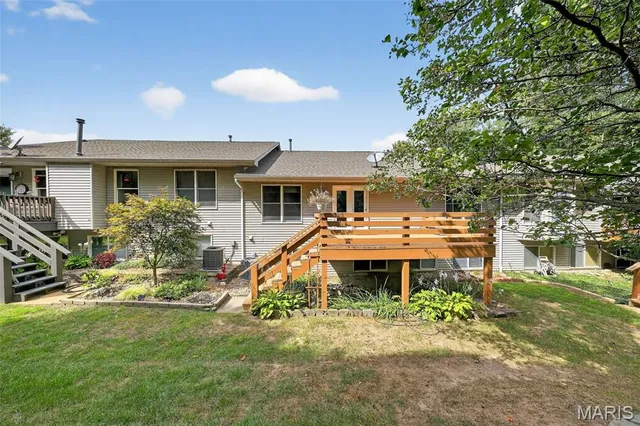 $299,000 | 2976 Treemont Drive, Unit 11B, St. Charles, MO 63301