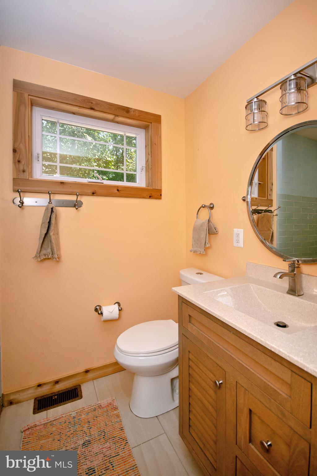 1804 St Margarets Road Annapolis, MD 21409 - Photo 23 of 35 Owner's Suite Bath
