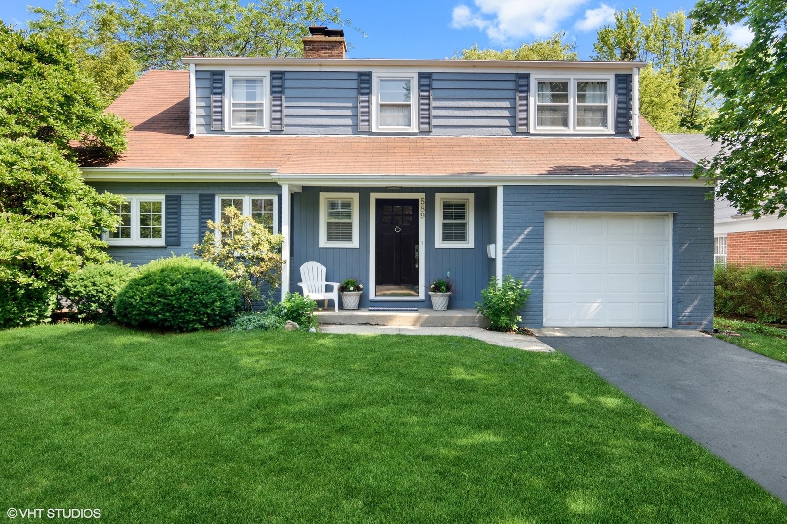 589 Sunset Road Winnetka, IL 60093 - Photo 1 of 41